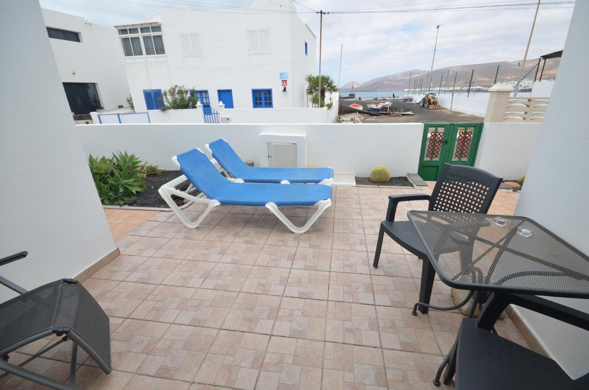 Marysol 1 Apartment With Terrace Close To The Sea Punta Mujeres Екстериор снимка
